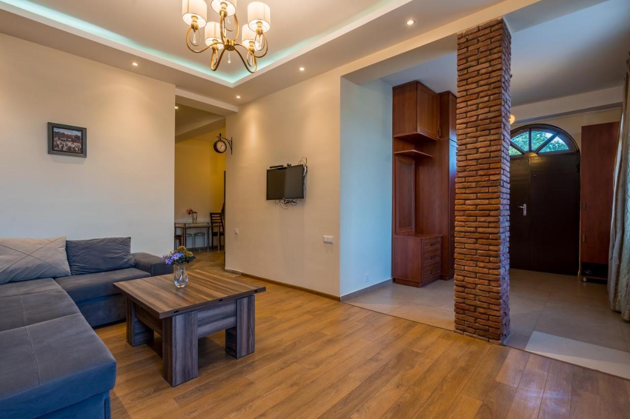 Betlemi Apartment 41 Tbilisi ภายนอก รูปภาพ